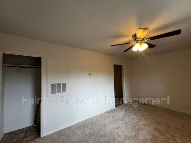 Building Photo - 1309 Hudson Ave