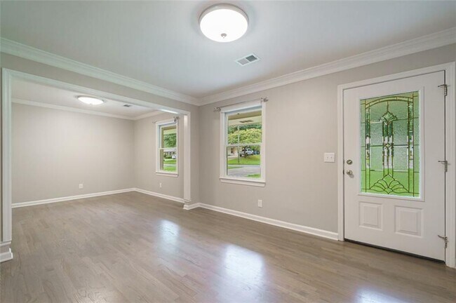 Building Photo - 175 Jayne Ellen Way