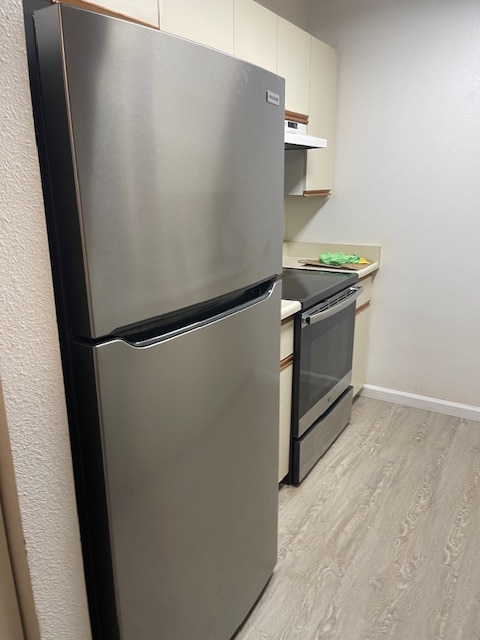 Building Photo - 140 Uwapo Rd