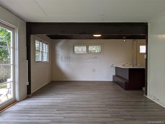 Building Photo - 2513 Tantalus Dr