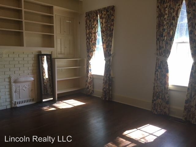 Foto del edificio - 4 br, 3.5 bath House - 116 E. Moore Street