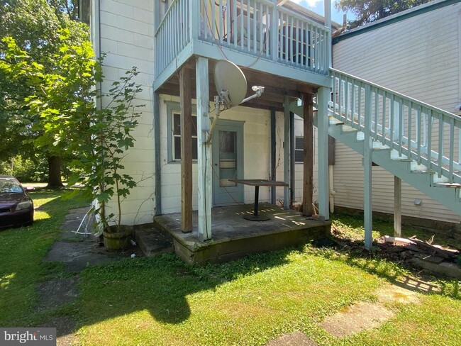 Building Photo - 91 Budd Ave