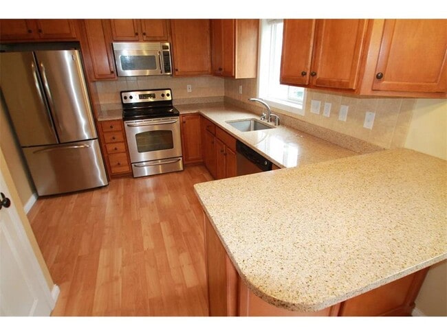 Building Photo - 6439 Regency Ln