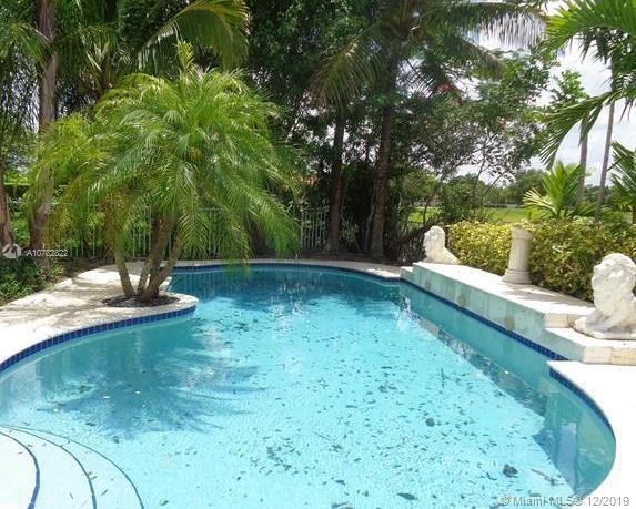 Foto del edificio - 3013 Woodlands Dr