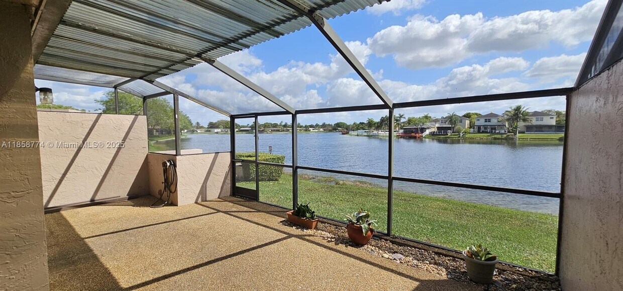 Foto principal - 1189 NW 122nd Terrace