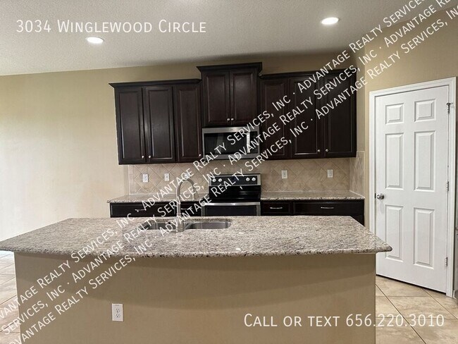 Building Photo - 3034 Winglewood Cir