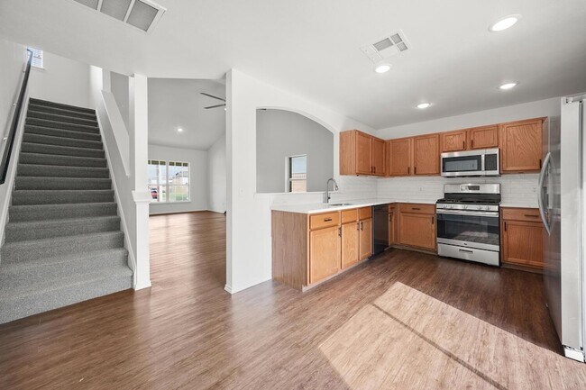 Building Photo - 230 San Felipe Dr