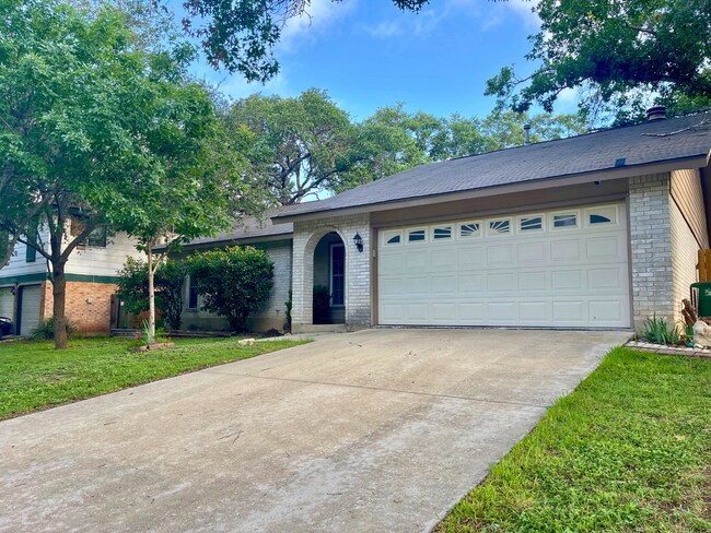 Foto del edificio - Beautiful 3 Bedroom Home with Covered Patio in Ridge Creek