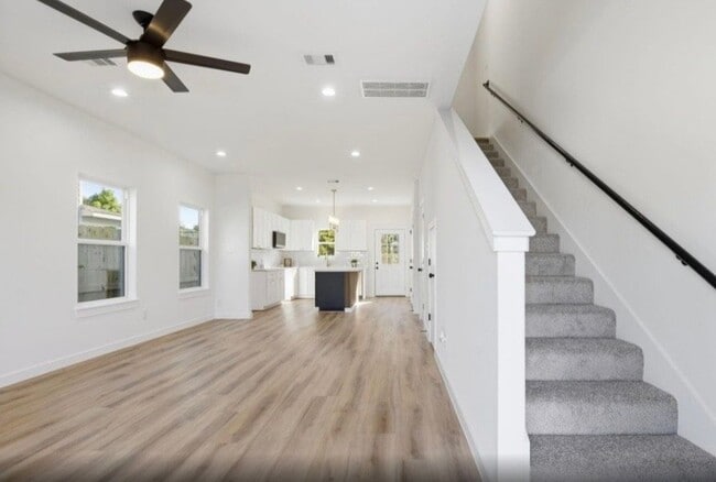 Photo - 7958 Henson St (Houston, TX) Apartment