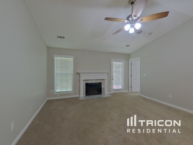 Building Photo - 152 Mayweather Dr