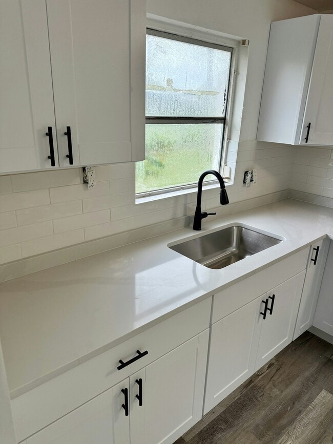 Building Photo - 8134 Krag Dr