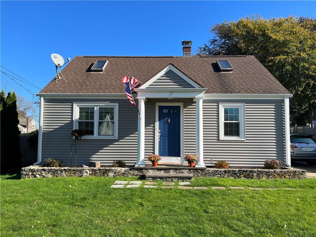 7 King Rd, Middletown, RI 02842 House Rental in Middletown, RI