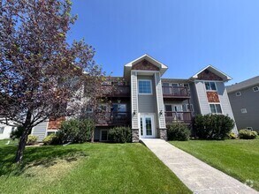 Building Photo - 3505D Fallon Dr