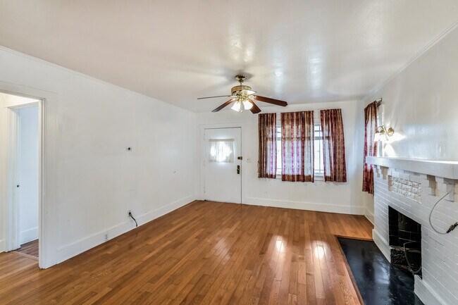 Building Photo - 4511 S Wilton Pl
