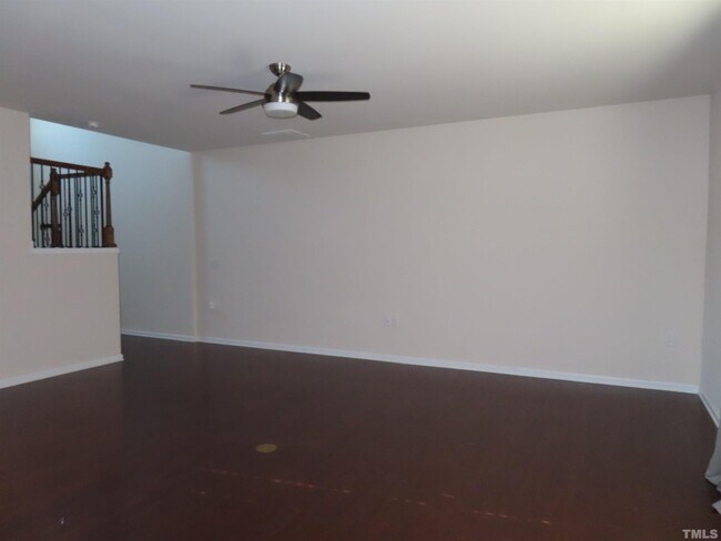 Foto del edificio - 619 Brier Crossings Loop