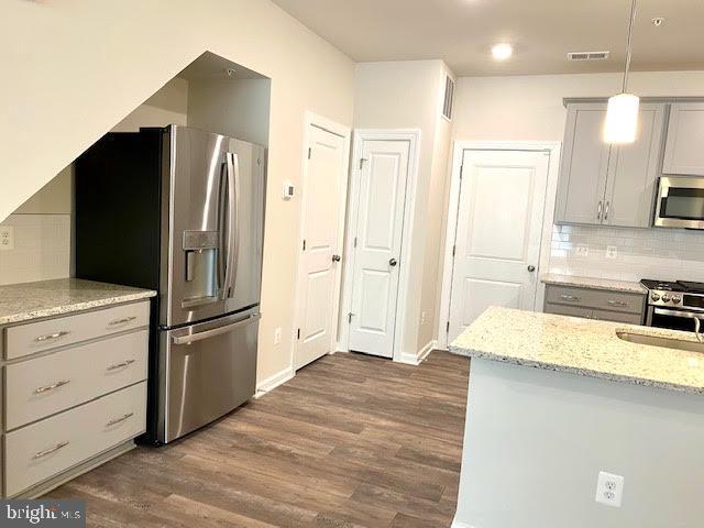 Foto del edificio - 43361 Radford Divide Ter