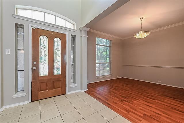 Building Photo - 3325 Fallbrook Dr