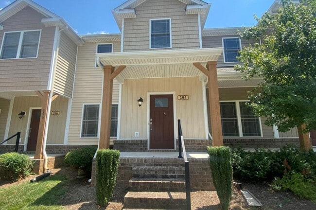 3 Bedroom Townhouse in Cornerstone - 3 Bedroom Townhouse in Cornerstone