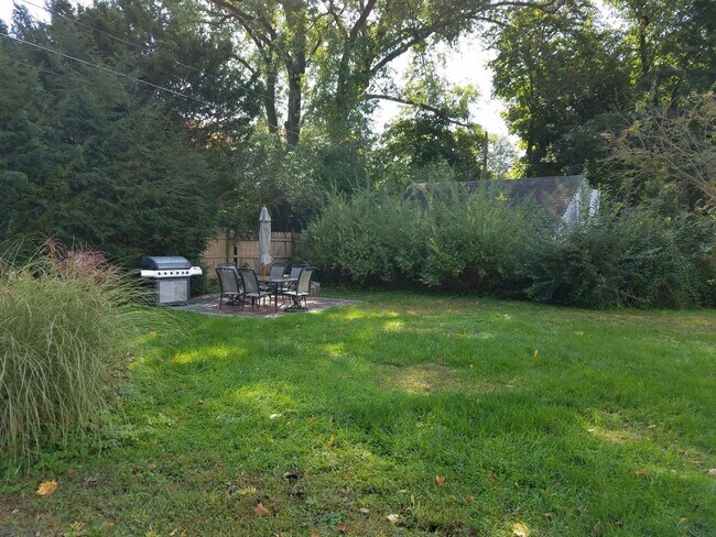 Foto del edificio - 61 Lexington Pky