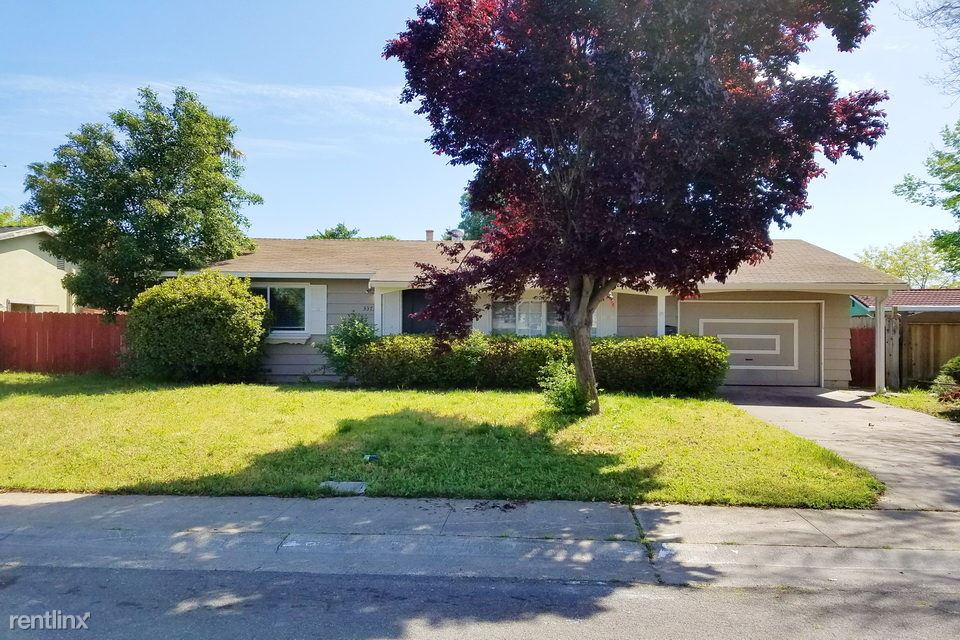 Primary Photo - 3373 Polaris Dr