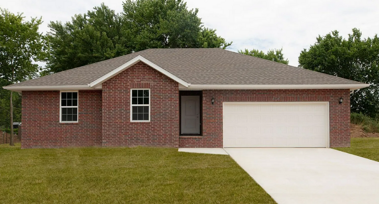 Primary Photo - Three Bedroom Rental in Willard, MO!