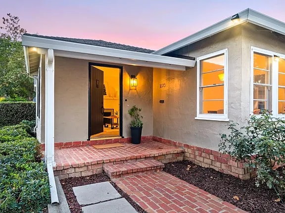 Photo - 1173 Malone Rd House