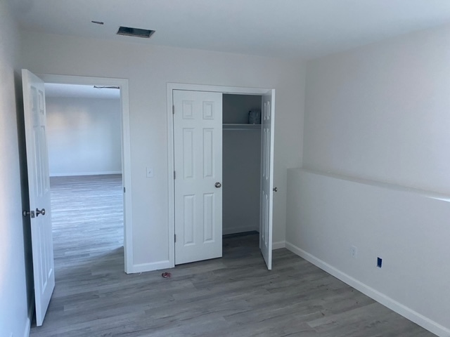 Building Photo - 211 Onset Ave