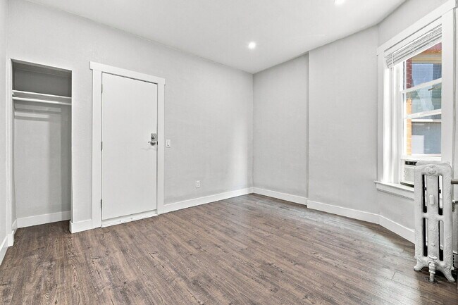 Foto del edificio - $1,720.95 with $300 off the first month rent, 1 Bed - 1 Bath, Condo in Denver with All Utilities ...