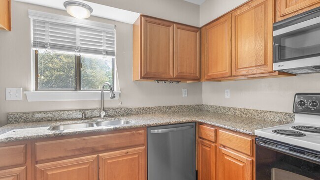 Foto del edificio - 9506 13th Bay St