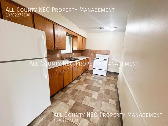 Foto del edificio - 481 Tompkins Ave