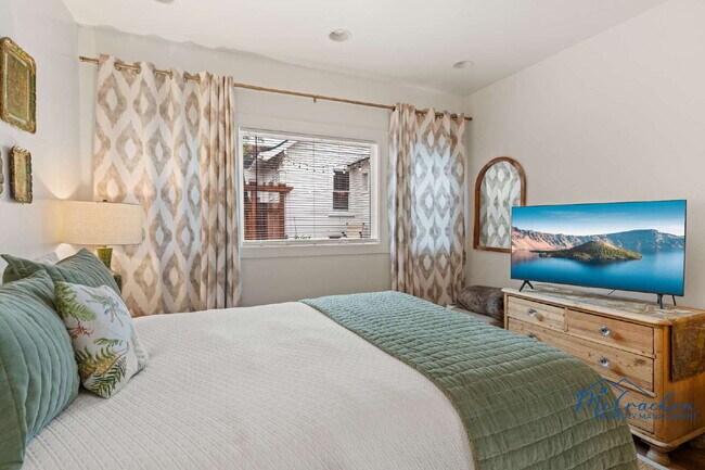 Foto del edificio - Charming Studio with Full Kitchen in Ashland