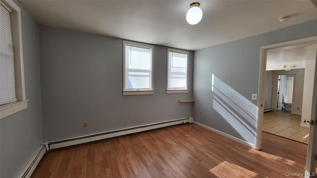 Building Photo - 139 Rombout Ave