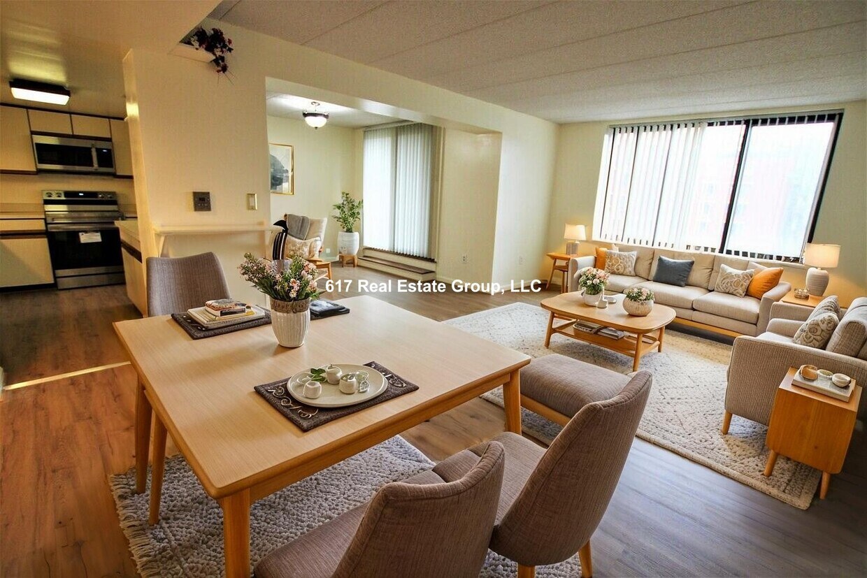 Foto principal - 85 Brainerd Rd