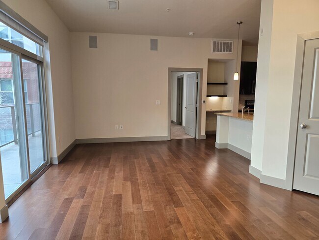 Building Photo - Gables Speer Blvd