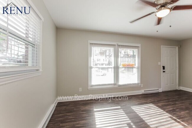 Building Photo - 6209 Springfield Dr