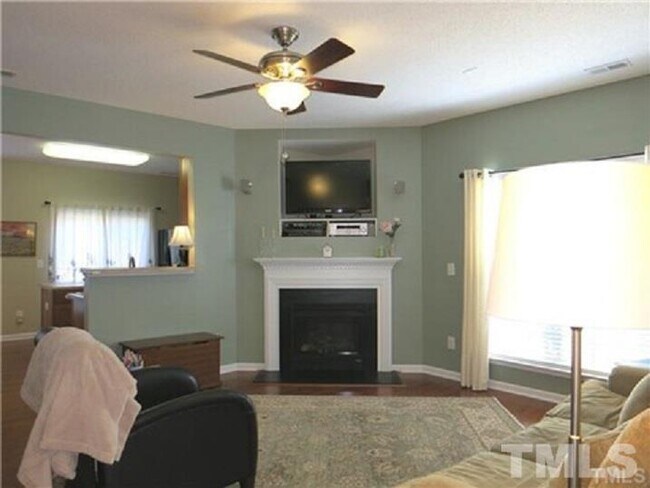 Foto del edificio - 111 Fanwood Ct