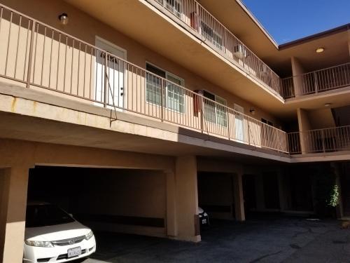 Building Photo - 1 bedroom in Sherman Oaks CA