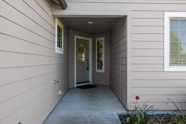 Building Photo - 1041 Compton Way