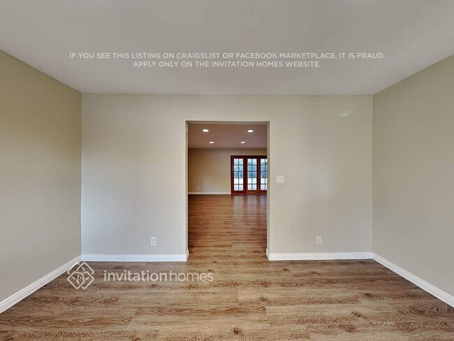 Building Photo - 829 Calle Catalpa