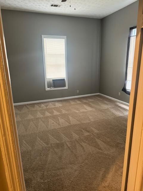 Foto del edificio - 1340 Rhodes St