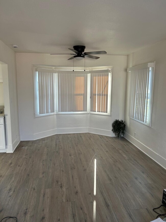 Dinning area - 4525 Orange Ave