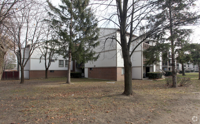 Building Photo - Sherobee Glen