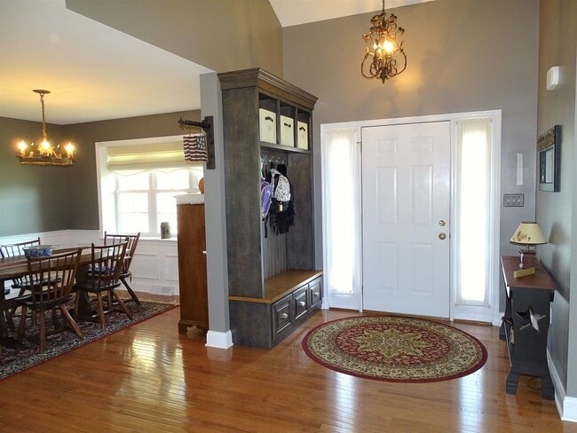 Building Photo - 120 Willow Ridge