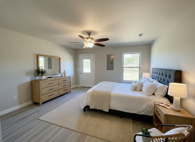 Building Photo - Stunning duplex in Silo School district