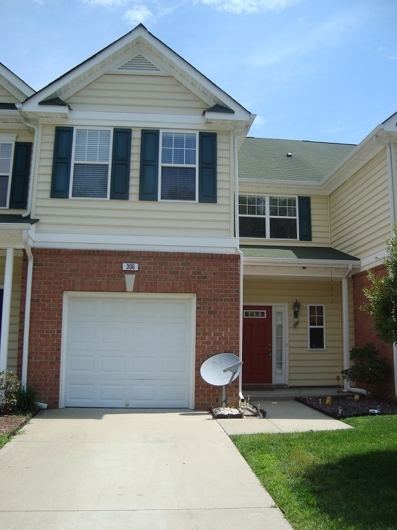 Building Photo - 306 Adams Creek Rd