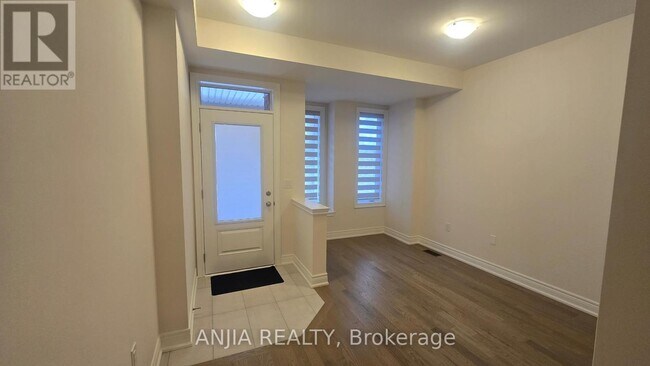 Photo du bâtiment - 2908 Whites Rd