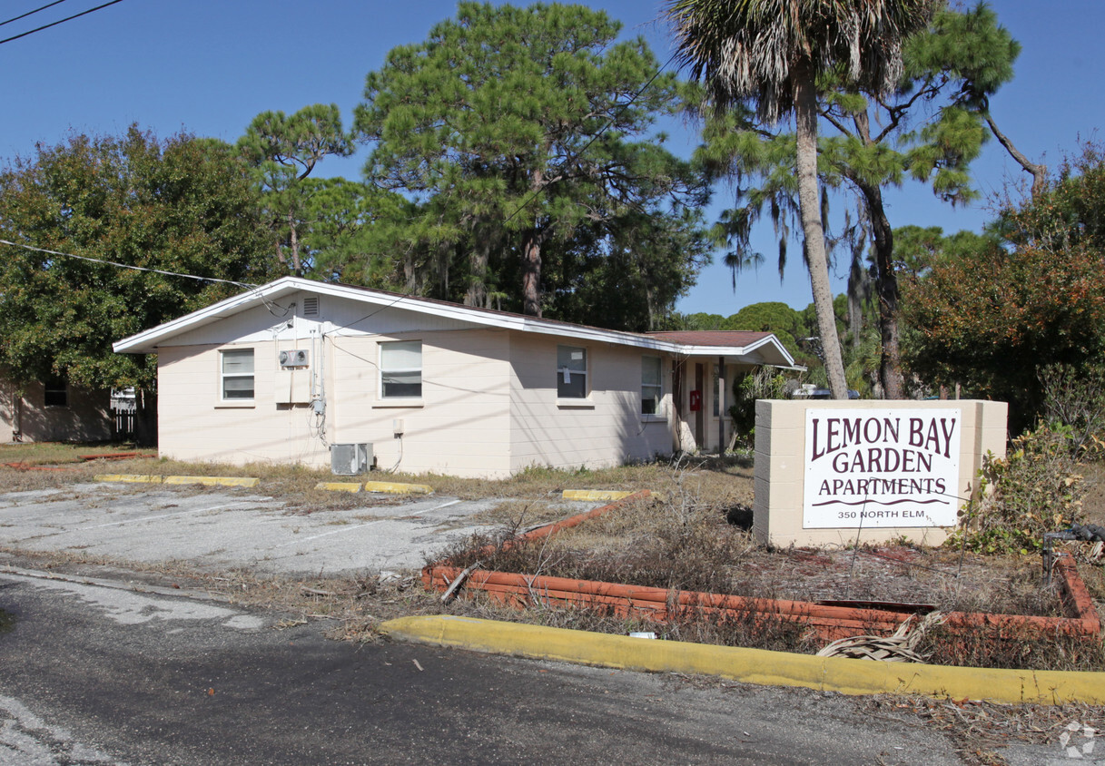 Primary Photo - Lemon Bay Garden Apartments