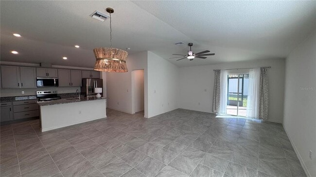 Building Photo - 3120 Canberra Pl