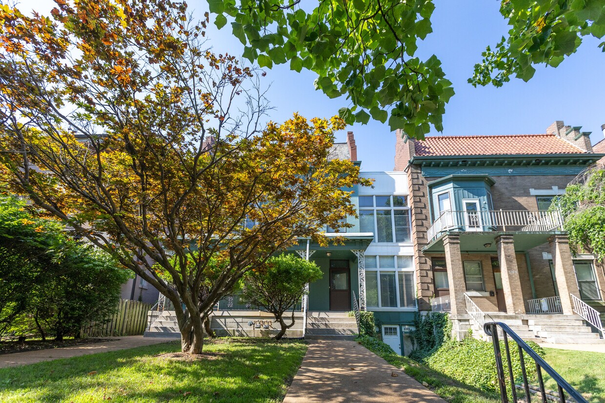 Foto principal - 4374 W Pine Blvd