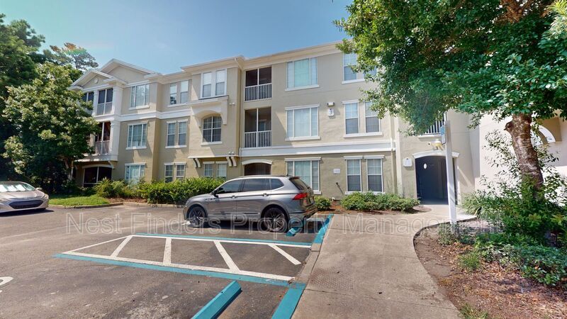 Primary Photo - 8290 Gate Pkwy W